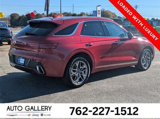 Used 2025 Genesis GV70 2.5T video 4
