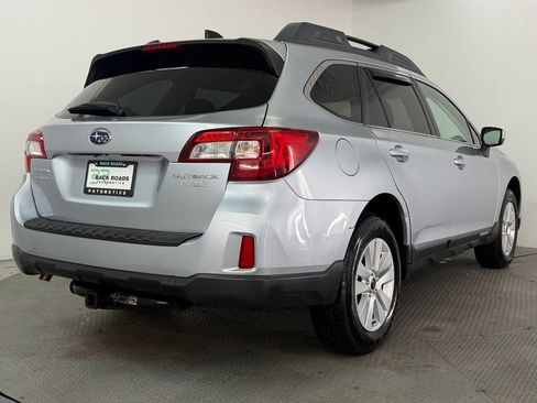Used 2016 Subaru Outback 2.5i Premium AWD/4WD image 9