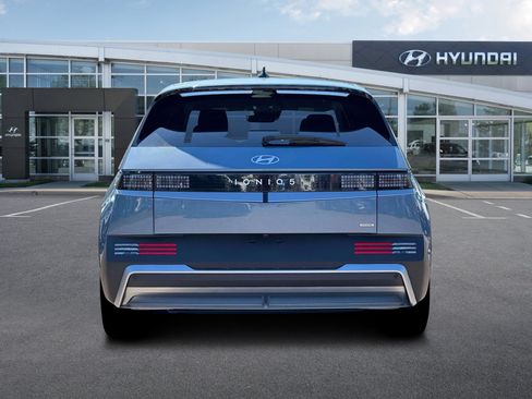 New 2026 Hyundai Ioniq 5 SEL AWD/4WD image 6