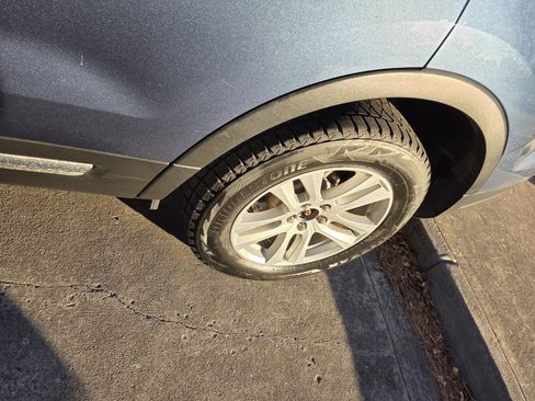 Certified 2018 Ford Explorer XLT w/ Equipment Group 202A image 12