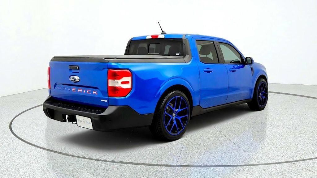Used 2022 Ford Maverick Lariat w/ Lariat Luxury Package FWD image 5