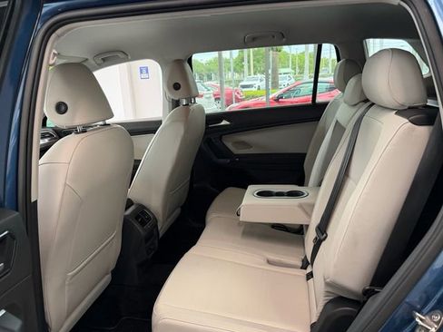 Used 2018 Volkswagen Tiguan SE FWD image 7