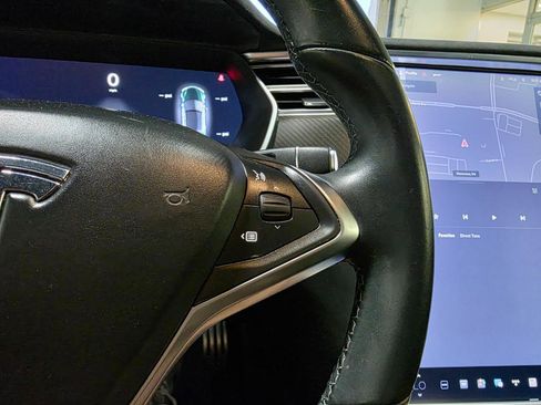 Used 2014 Tesla Model S P85D image 29