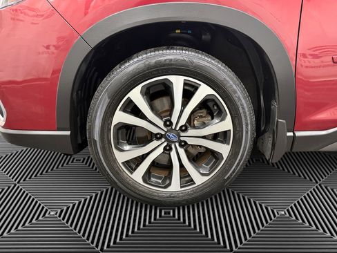 Used 2021 Subaru Forester Limited image 14