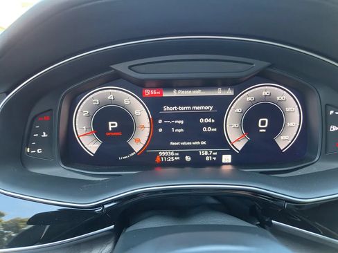 Used 2019 Audi Q8 Prestige AWD/4WD image 16