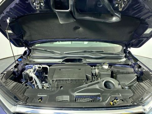 Used 2025 Honda Pilot Touring image 29