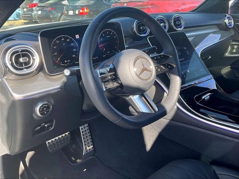 Used 2024 Mercedes-Benz CLE 300 4MATIC Coupe image 16