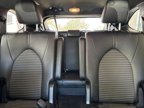 Used 2025 Toyota Highlander XSE AWD/4WD image 41