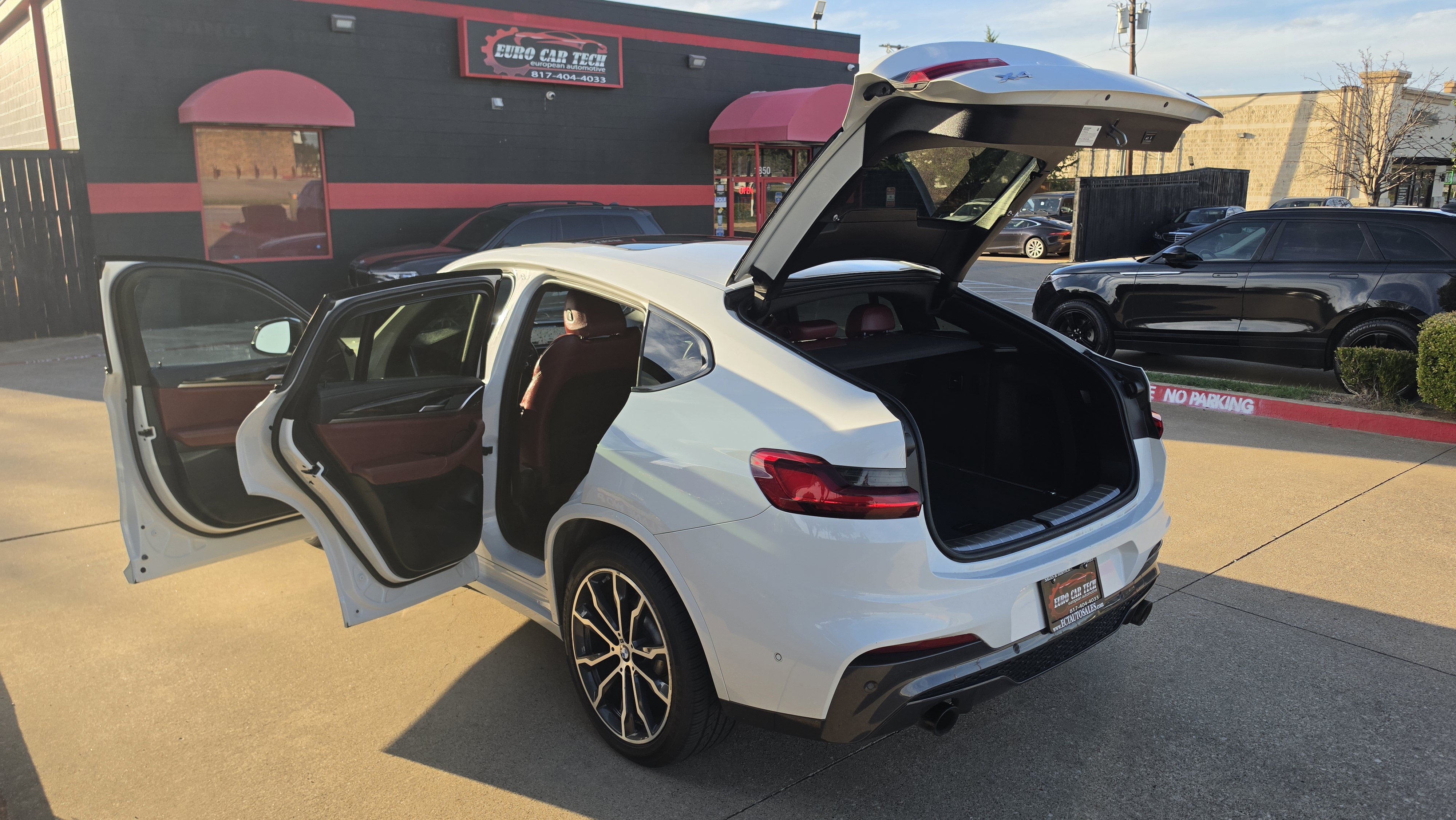 Used 2019 BMW X4 xDrive30i w/ Executive Package AWD/4WD image 19