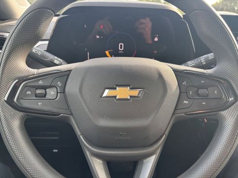 Used 2025 Chevrolet TrailBlazer LT image 25