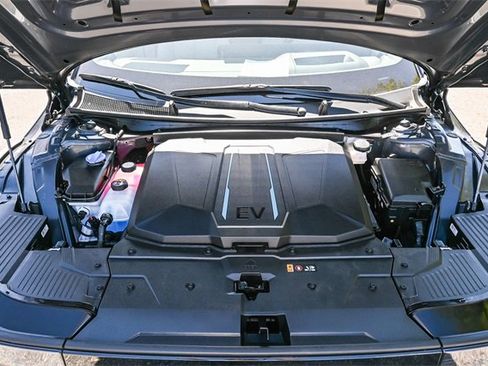 Certified 2024 Hyundai Ioniq 5 Limited image 31