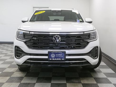 Used 2024 Volkswagen Atlas Cross Sport SEL Premium R-Line image 4