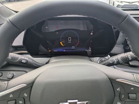 New 2026 Chevrolet Trax ACTIV w/ Driver Confidence Package FWD image 16