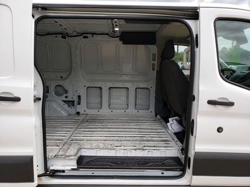 Used 2018 Ford Transit 150 130 Low Roof RWD image 12