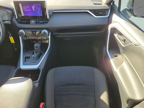 Used 2024 Toyota RAV4 LE image 13