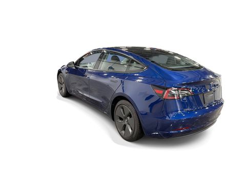 Certified 2023 Tesla Model 3 Standard Range RWD image 4