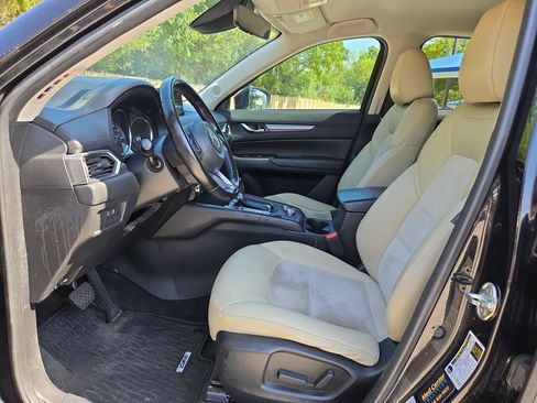 Used 2018 MAZDA CX-5 Touring FWD image 9
