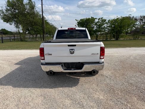 Used 2019 RAM 1500 Big Horn image 8