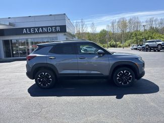 Used 2021 Chevrolet TrailBlazer LT w/ Premium Seating Package AWD/4WD video 2