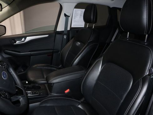 Certified 2022 Ford Escape SEL image 26