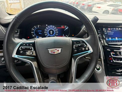 Used 2017 Cadillac Escalade Platinum AWD/4WD image 19