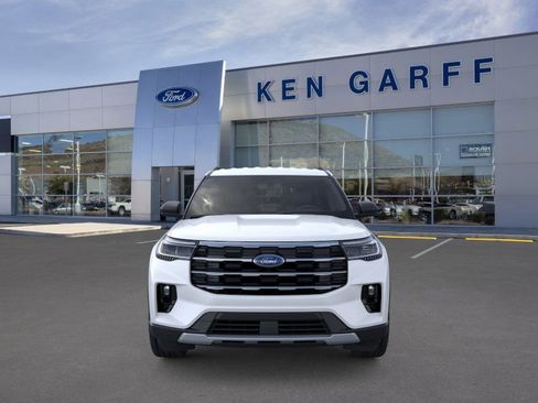 New 2026 Ford Explorer Active w/ Active Comfort Package image 7