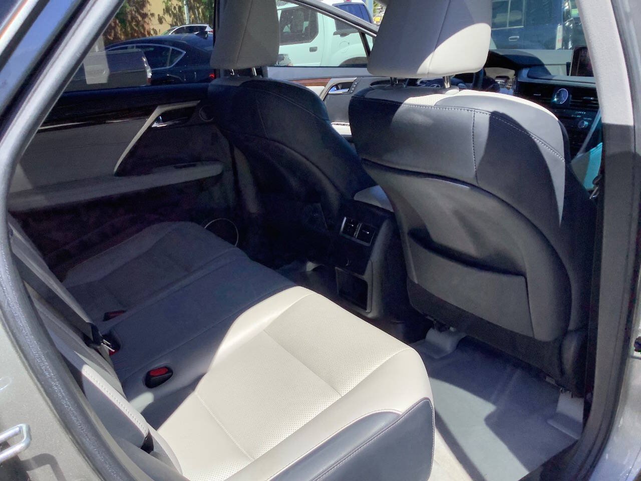 Used 2019 Lexus RX 350 AWD w/ Navigation Package image 42