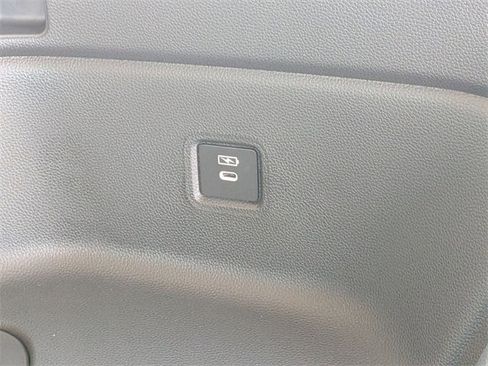 New 2025 Honda Pilot Touring image 30