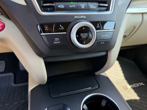 Used 2020 Acura MDX SH-AWD w/ Technology Package image 19