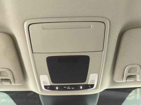 Used 2023 Honda Pilot EX-L image 29