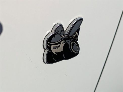 Used 2023 Dodge Challenger R/T Scat Pack image 9