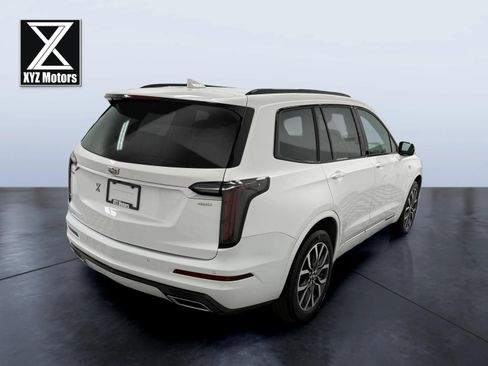 Used 2024 Cadillac XT6 Sport AWD/4WD image 6