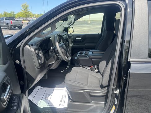Used 2020 Chevrolet Silverado 1500 Custom Trail Boss w/ Custom Convenience Package AWD/4WD image 11