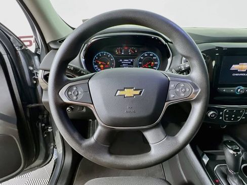 Used 2020 Chevrolet Traverse LS w/ LPO, Blackout Package FWD image 12