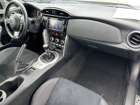 Used 2018 Subaru BRZ Limited w/ 50th Anniversary Edition RWD image 8
