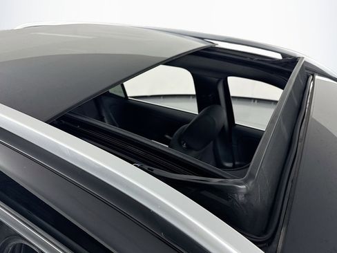 New 2026 Mercedes-Benz GLB 250 image 22