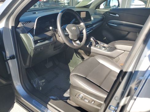 Used 2024 Cadillac XT4 Premium Luxury image 19