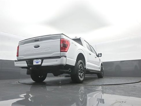 Certified 2023 Ford F150 XLT w/ Equipment Group 302A High image 32