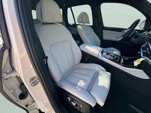 New 2026 BMW X5 sDrive40i w/ Premium Package RWD image 22