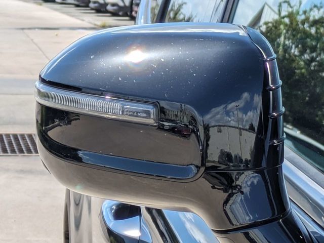 Used 2025 Kia Telluride SX Prestige AWD/4WD image 12