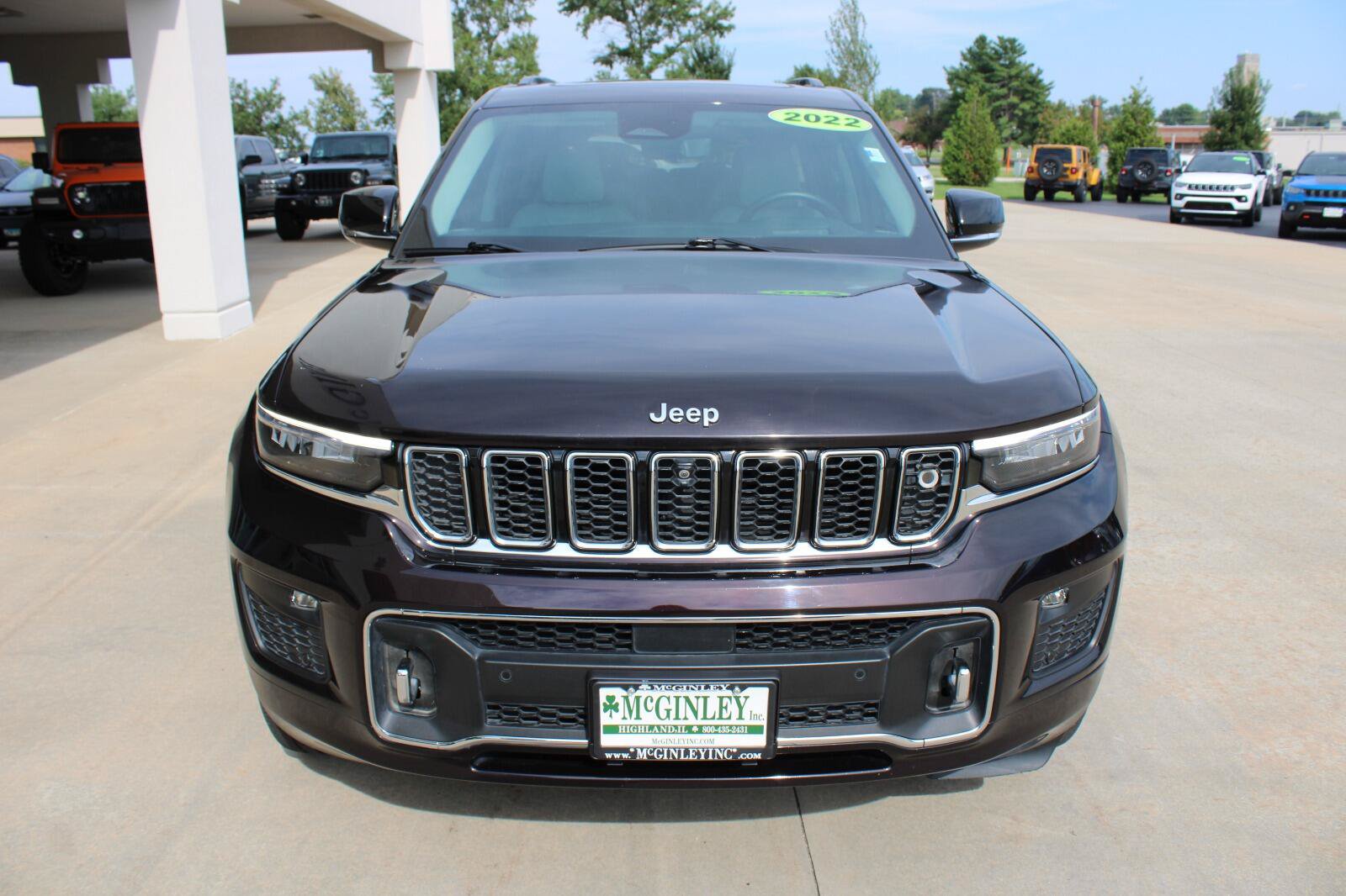 Certified 2022 Jeep Grand Cherokee L Overland w/ Advanced Protech Group III AWD/4WD image 3
