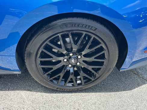 Used 2019 Ford Mustang GT Premium w/ GT Performance Package RWD image 23