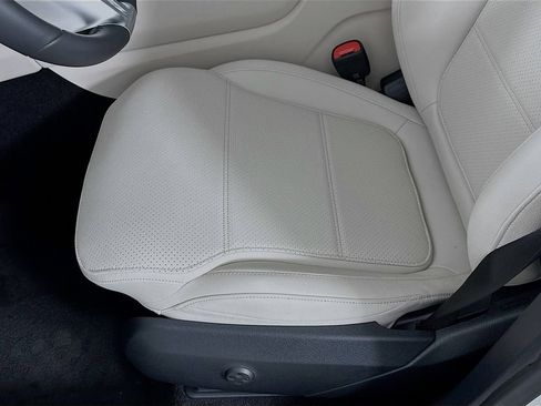 Certified 2026 Mercedes-Benz GLC 300 4MATIC image 18