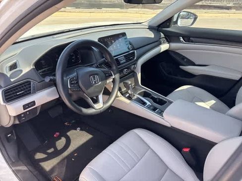 Used 2022 Honda Accord EX-L image 9