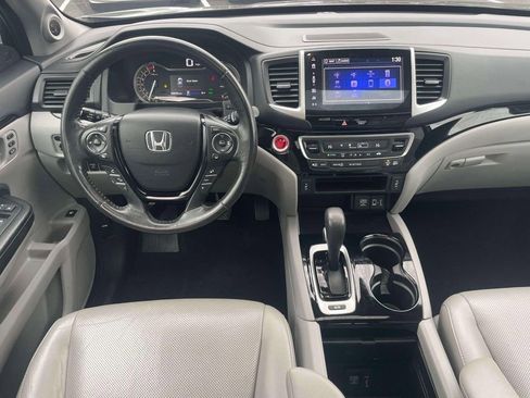 Certified 2017 Honda Ridgeline RTL-E image 12
