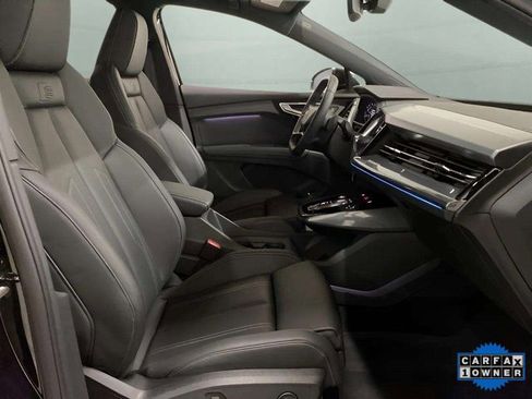 Used 2024 Audi Q4 e-tron Premium Plus w/ Premium Plus image 24