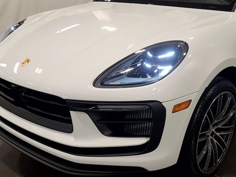 New 2026 Porsche Macan S image 32