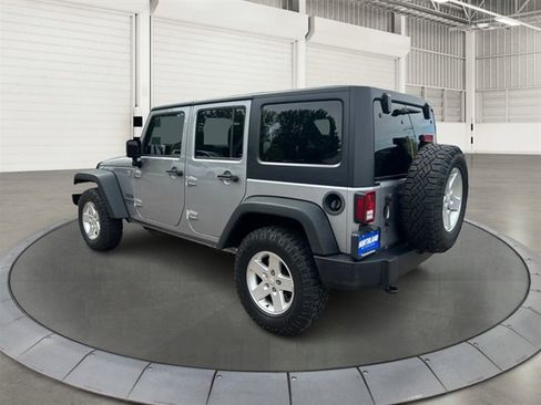 Used 2015 Jeep Wrangler Unlimited Sport w/ Quick Order Package 24S AWD/4WD image 2
