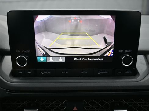 Used 2023 Honda Accord EX image 65