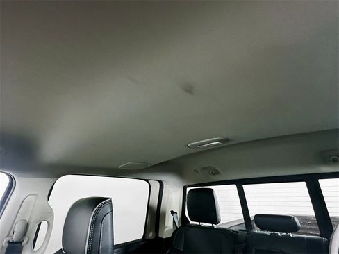 Used 2024 RAM 2500 Laramie image 21